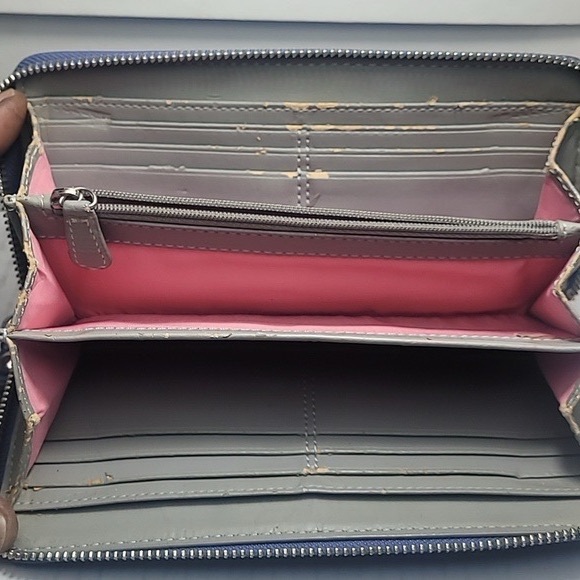 Coach blue leather zip-around wallet - Picture 3 of 3